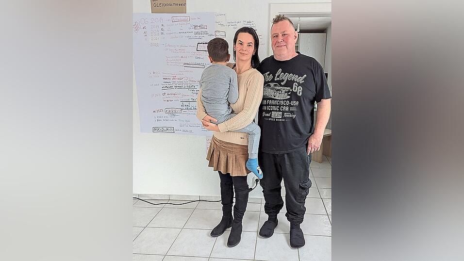 Gabor und Artemisz Kecskemeti k&auml;mpfen um die Anerkennung weiterer Unfallfolgen und f&uuml;r eine h&ouml;here Verletztenrente.