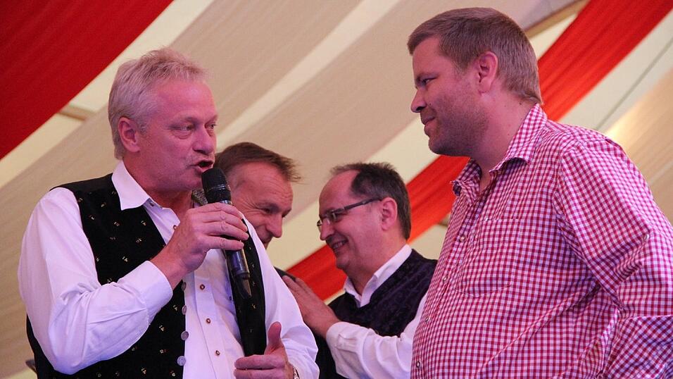 Im Lechner-Festzelt hie&szlig; es am Sonntag wieder 'Let&acute;s get ready to rumble'.