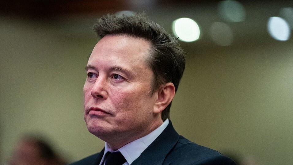 Als Visionär war Musk in der Raumfahrt-Ausstellung des Deutschen Museums zu sehen - bis vor kurzem. (Archivbild) Als Visionär war Musk in der Raumfahrt-Ausstellung des Deutschen Museums zu sehen - bis vor kurzem. (Archivbild)