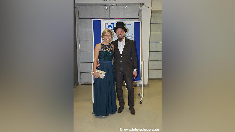 Feiern k&ouml;nnen sie, die Wirtschaftsjunioren - hier ist der Beweis!