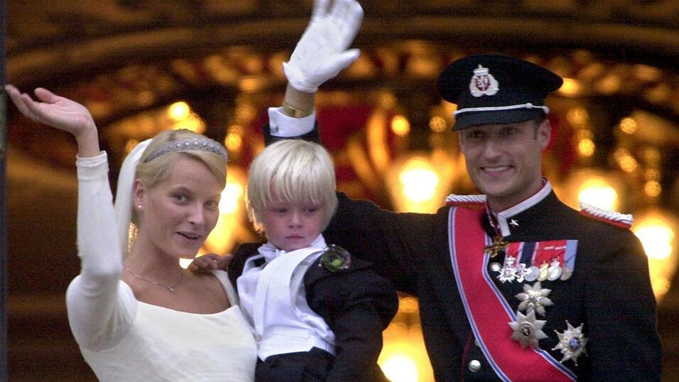 Mette-Marit brachte ihren kleinen Sohn Marius mit in die Ehe. (Archivbild) Mette-Marit brachte ihren kleinen Sohn Marius mit in die Ehe. (Archivbild)