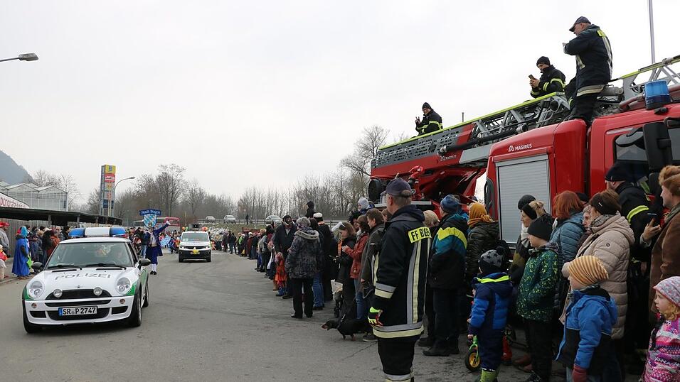 Beim Bogener Faschingsumzug war einiges geboten.
