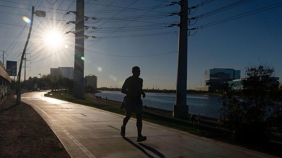 In Arizona sind die fr&uuml;hen Morgenstunden aktuell die beste Zeit f&uuml;r k&ouml;rperliche Anstrengungen, bevor die Temperaturen am Tag der 40-Grad-Marke entgegenklettern.