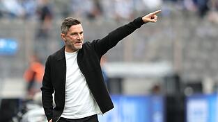Hertha-Trainer Stefan Leitl peilt den siebten Sieg im siebten Ligaspiel an. (Archivbild) Hertha-Trainer Stefan Leitl peilt den siebten Sieg im siebten Ligaspiel an. (Archivbild)