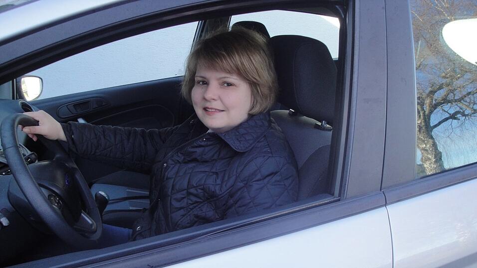 Bin ich noch sicher unterwegs oder haben sich in den letzten zwei Jahrzehnten seit meiner Führerscheinprüfung Nachlässigkeiten eingeschlichen? Bin ich noch sicher unterwegs oder haben sich in den letzten zwei Jahrzehnten seit meiner Führerscheinprüfung Nachlässigkeiten eingeschlichen?