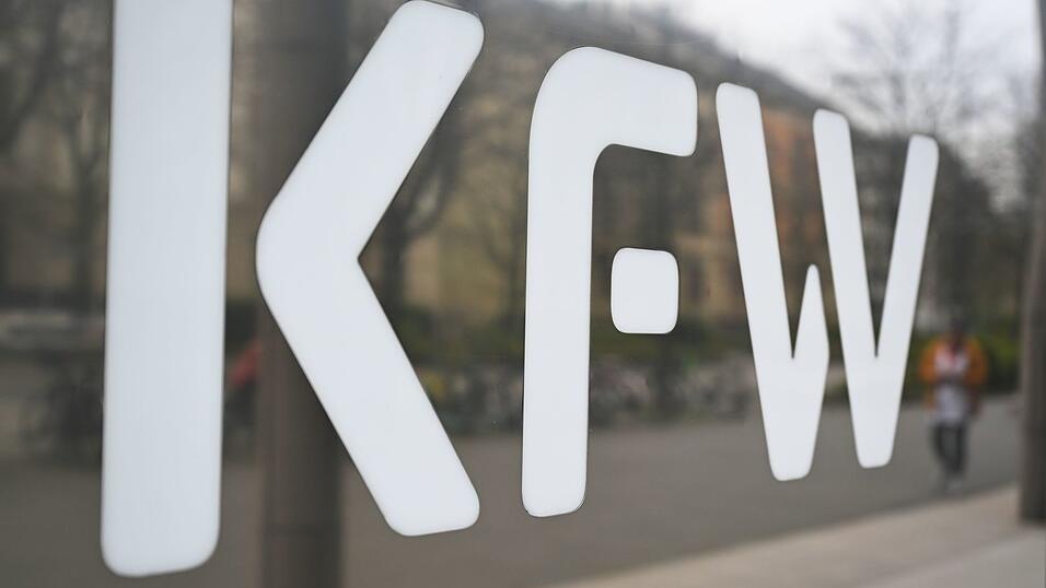 Die Förderbank KfW trägt regelmäßig Daten zur Energiewende in Deutschland zusammen. (Archivbild) Die Förderbank KfW trägt regelmäßig Daten zur Energiewende in Deutschland zusammen. (Archivbild)