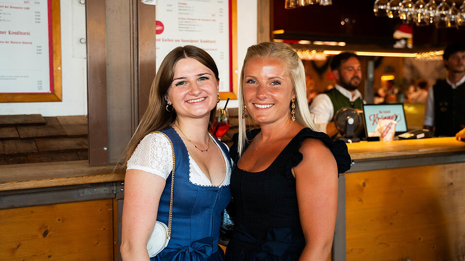 Die Partybilder vom Samstag, 15. August, aus dem Festzelt Krönner. Die Partybilder vom Samstag, 15. August, aus dem Festzelt Krönner.