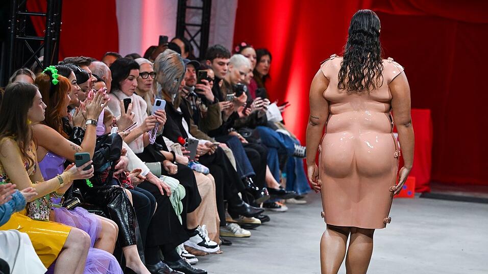 Trotz Body Positivity mussten Körper weiterhin klassischen Schönheitsnormen entsprechen. (Archivbild) Trotz Body Positivity mussten Körper weiterhin klassischen Schönheitsnormen entsprechen. (Archivbild)