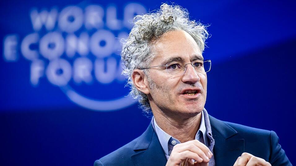 Palantir-Chef Karp glaubt, dass KI Folgen f&uuml;r das Thema Einwanderung haben wird.