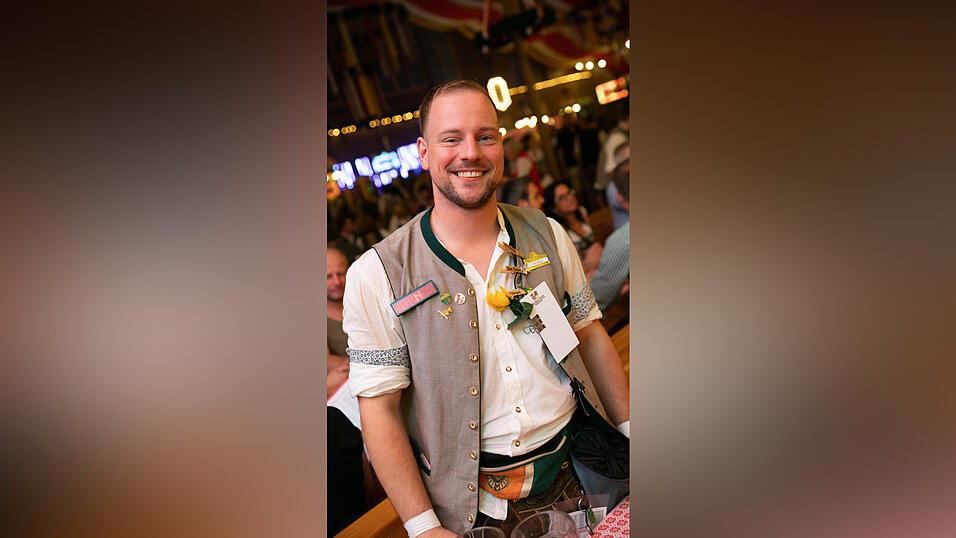 Die Partybilder vom Samstag, 16. August, aus dem Festzelt Krönner. Die Partybilder vom Samstag, 16. August, aus dem Festzelt Krönner.
