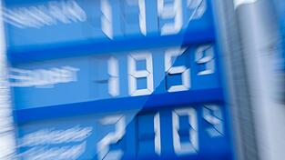 Die SPD-Seeheimer werfen Tankstellen vor, ihre Preise unbegr&uuml;ndet zu erh&ouml;hen.