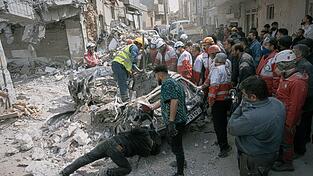 Die Angriffe der USA und Israels auf den Iran dauern an. Die Angriffe der USA und Israels auf den Iran dauern an.