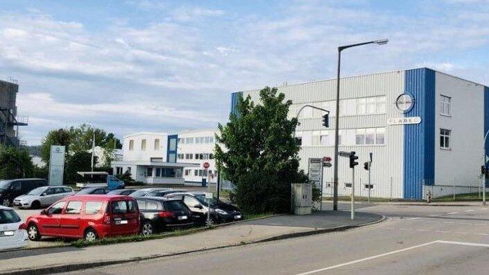 Schmerzhafter Kahlschlag im Further Flabeg-Werk an der Glaserstra&szlig;e: Knapp 20 Prozent der Mitarbeiter erhalten ihre K&uuml;ndigung.