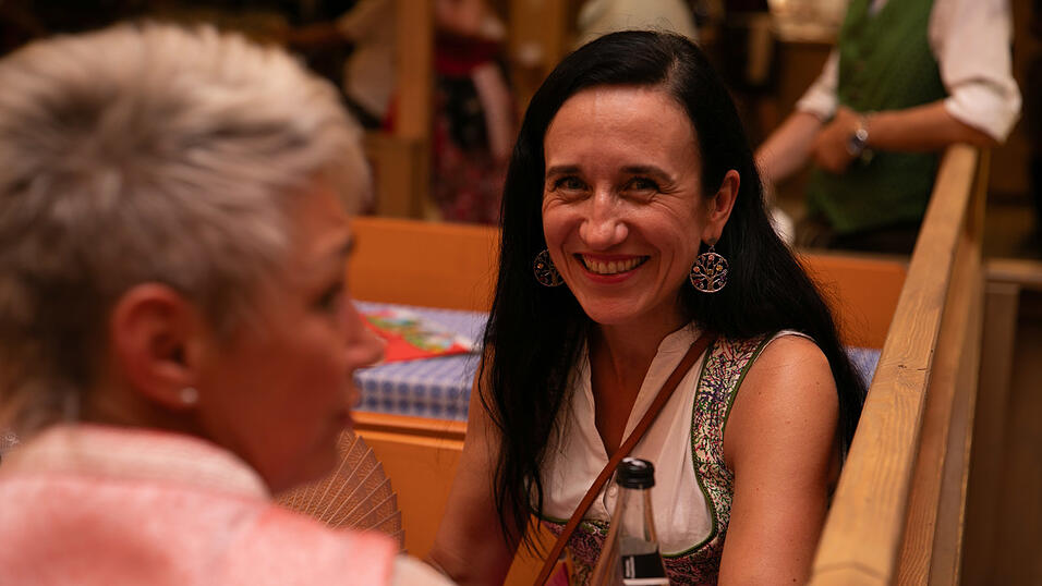 Die Partybilder vom Montag, 11. August, aus dem Festzelt Greindl. Die Partybilder vom Montag, 11. August, aus dem Festzelt Greindl.