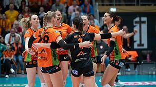 Die Aufgabe beim Tabellenletzten Berlin erledigte NawaRo Straubing mit einem 3:0 im Schnelldurchlauf.