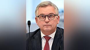 EU-Innenkommissar Magnus Brunner sieht die Abstimmung auch als Vater sehr kritisch.