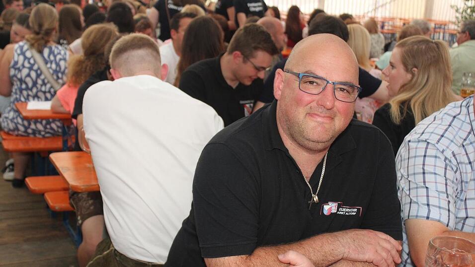 Zur Musik von Headless wurde ausgelassen gefeiert.