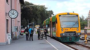 Die Waldbahn wird wie gewohnt im Stundentakt von Viechtach nach Gotteszell fahren - zun&auml;chst einmal bis die Ergebnisse eines Gutachtens vorliegen.