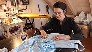Esther Jakob erklärt, was Fast Fashion ist und woran man das erkennen kann. Esther Jakob erklärt, was Fast Fashion ist und woran man das erkennen kann.