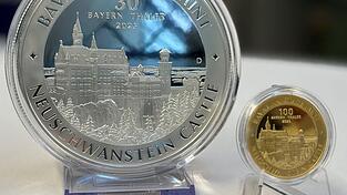 Den silbernen Bayern Thaler gibt es bereits. Im Herbst soll der Verkauf der goldenen Variante starten, die für internationale Privatanleger attraktiv sein soll.