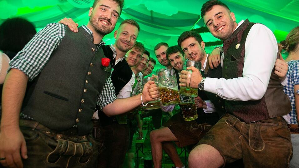Die Partybilder von Mittwoch, 17. August 2022, aus dem Festzelt Reisinger.