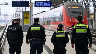 Die Bundespolizei hat im vergangenen Jahr mehr Gewaltdelikte an Bahnh&ouml;fen und anderen Orten, wo sie f&uuml;r die Sicherheit zust&auml;ndig ist, festgestellt. (Archivbild)