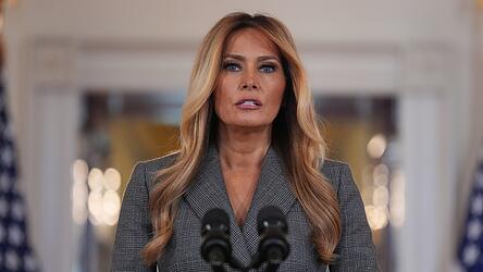 Melania Trump: &laquo;Ich war nie mit Epstein befreundet.&raquo;