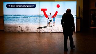 Tui-Gäste sollen aus der Golfregion heimfliegen. (Symbolbild) Tui-Gäste sollen aus der Golfregion heimfliegen. (Symbolbild)