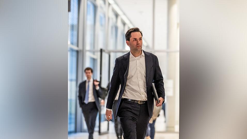 Johannes Winkel und andere Unionsabgeordnete hatten Widerstand gegen das Rentenpaket angekündigt. Johannes Winkel und andere Unionsabgeordnete hatten Widerstand gegen das Rentenpaket angekündigt.