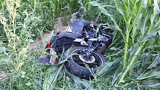 Bei einem Unfall nahe Gerzen ist ein 17-jähriger Motorradfahrer verletzt worden.