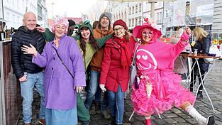 Die meisten G&auml;ste kamen verkleidet zum Faschingstreiben.