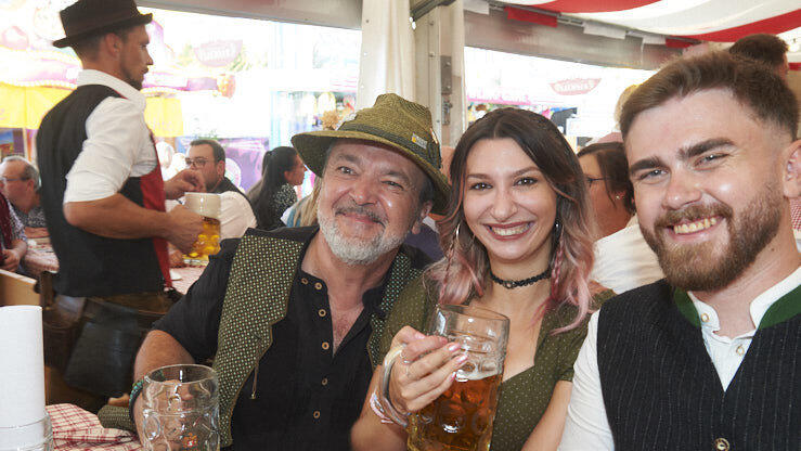 Die Partybilder vom Samstag, 9. August, aus dem Festzelt Lechner. Die Partybilder vom Samstag, 9. August, aus dem Festzelt Lechner.