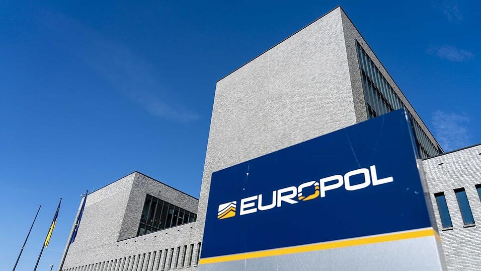 Blick auf das Gebäude der EU-Polizeibehörde Europol in Den Haag. (Archivbild) Blick auf das Gebäude der EU-Polizeibehörde Europol in Den Haag. (Archivbild)