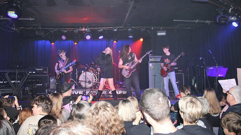 Das sind die Sieger der Kategorie &bdquo;fresh&ldquo;: die Band Stormrage.