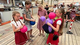 Wer wird wohl der Luftballonkönig? Wer wird wohl der Luftballonkönig?