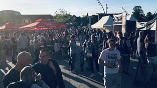Drei Tage lang können sich die Besucher in Straubing internationale Spezialitäten schmecken lassen - und die entspannte Festival-Atmosphäre genießen. Drei Tage lang können sich die Besucher in Straubing internationale Spezialitäten schmecken lassen - und die entspannte Festival-Atmosphäre genießen.