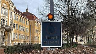 Der Deimer-Tunnel in Landshut ist momentan gesperrt. Grund ist ein Unfall. 