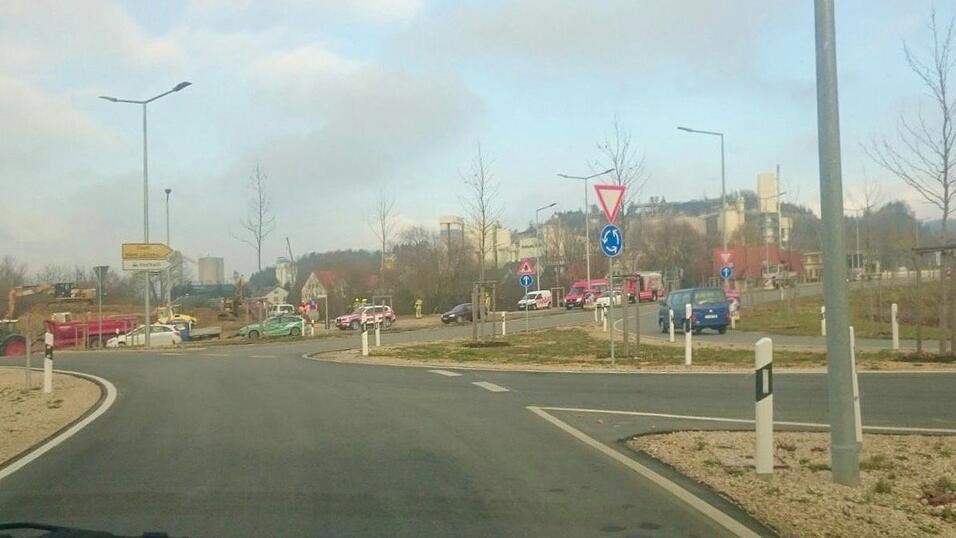 In Schwabelweis haben Bauarbeiter eine Fliegerbombe gefunden. In Schwabelweis haben Bauarbeiter eine Fliegerbombe gefunden.