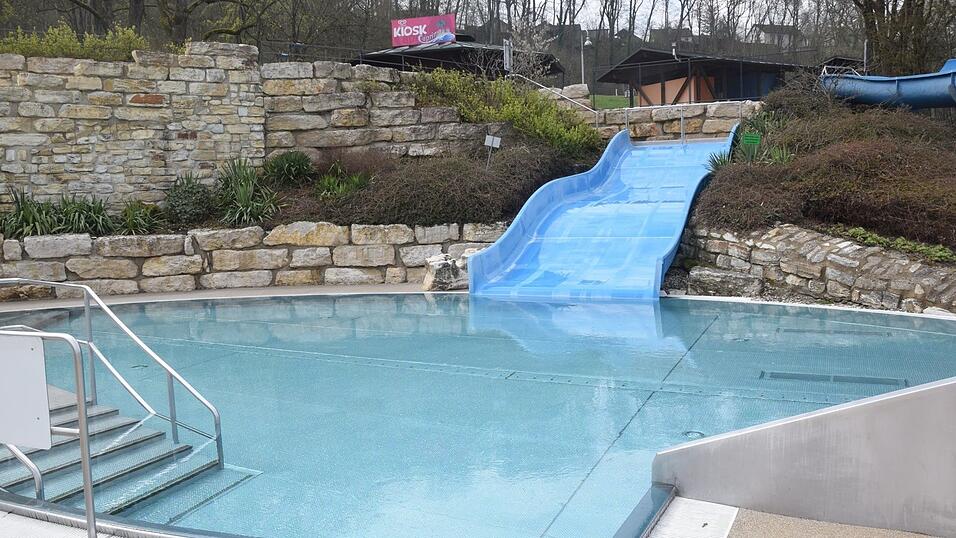 Das Freizeitbad bietet den Besuchern viel Abwechslung. Der Rutschenbereich ist nur eine Attraktion. Das Freizeitbad bietet den Besuchern viel Abwechslung. Der Rutschenbereich ist nur eine Attraktion.