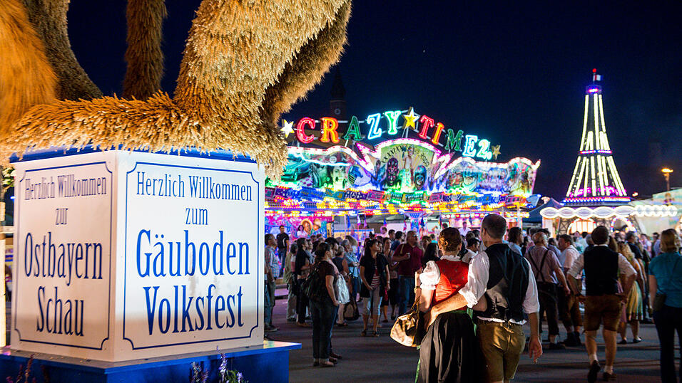 Impressionen vom Gäubodenvolksfest. Foto: Ulli Scharrer Impressionen vom Gäubodenvolksfest. Foto: Ulli Scharrer