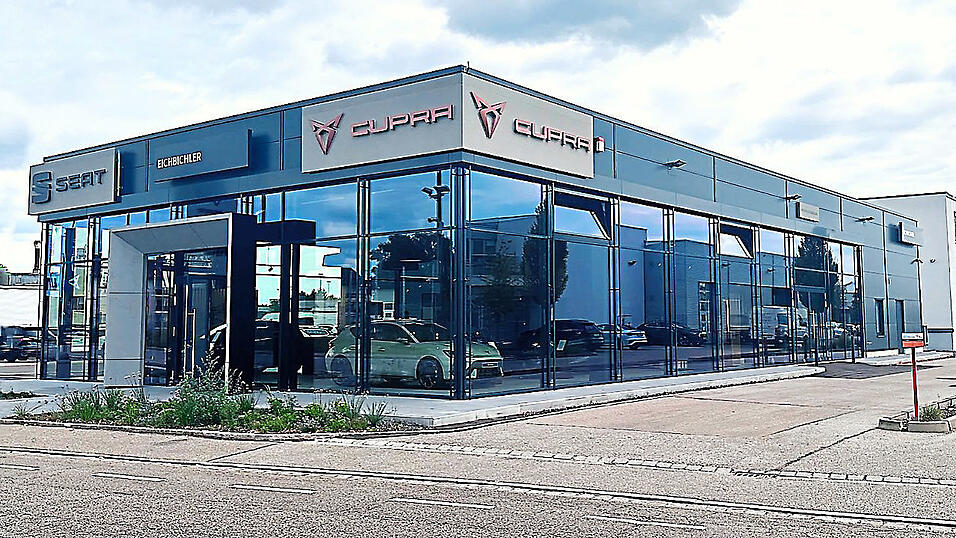 Die neu gebaute Cupra-Garage des Autohauses Eichbichler wurde am 26. September offiziell eröffnet.