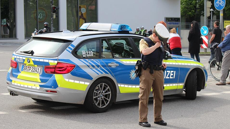 Polizeiarbeit: Ein Tag in der Ausbildung von Christina Zankl.