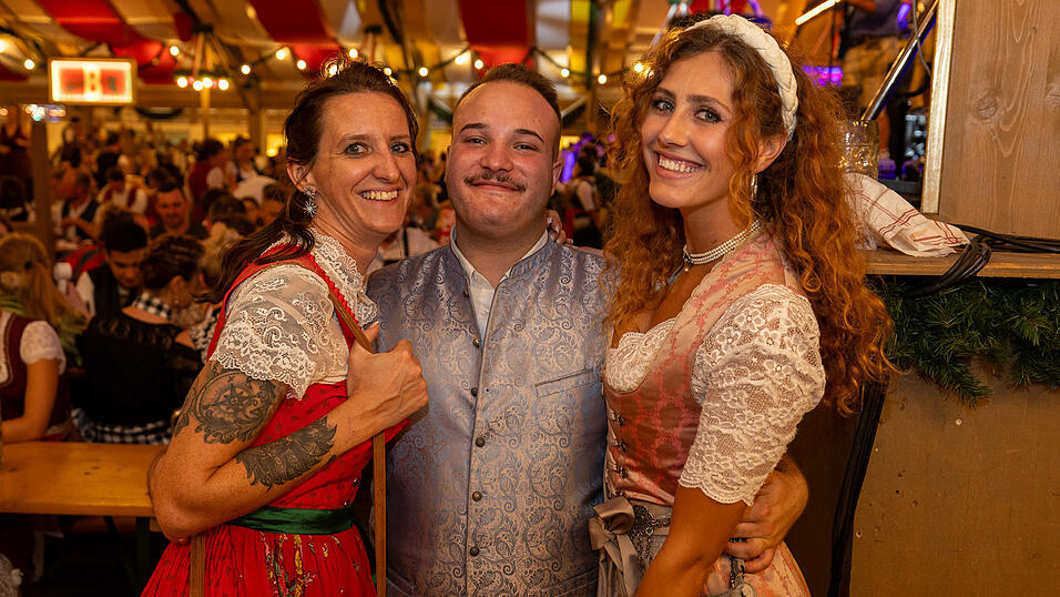 Die Partybilder vom Freitag, 9. August 2024, aus dem Festzelt Kr&ouml;nner.