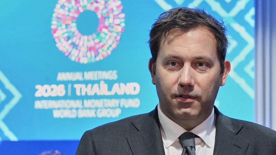 Minister Klingbeil: Es werde anerkannt, &laquo;dass Deutschland zur&uuml;ck ist, was das Wirtschaftswachstum angeht&raquo;.