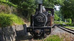 Diese Dampflokomotive steht in einem Museum in Spanien. &Auml;hnlich k&ouml;nnte die Lok ausgesehen haben, die vor 100 Jahren bei Bogen mit einem Lastwagen zusammengesto&szlig;en ist. Der Lkw-Fahrer, Vater von sechs Kindern, und eine 33-J&auml;hrige sterben.