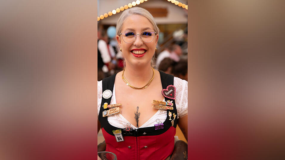 Die Partybilder vom Montag,11. August, aus dem Festzelt Nothaft. Die Partybilder vom Montag,11. August, aus dem Festzelt Nothaft.