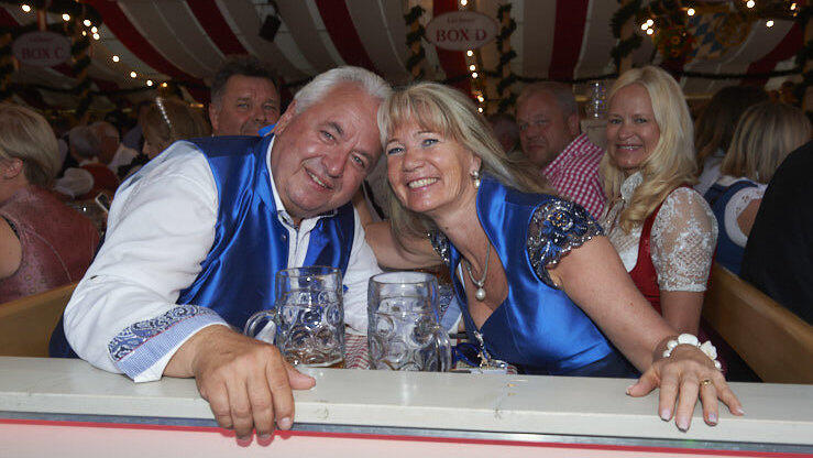 Die Partybilder vom Samstag, 13. August 2022, aus dem Festzelt Lechner.