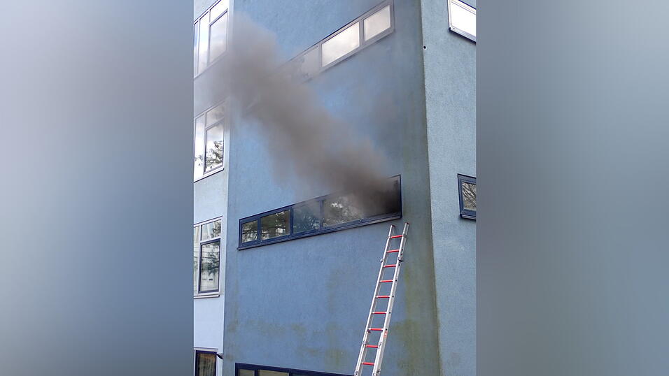 Die Regensburger Feuerwehr musste am Donnerstag zu einem Brand in einer Schultoilette ausr&uuml;cken.