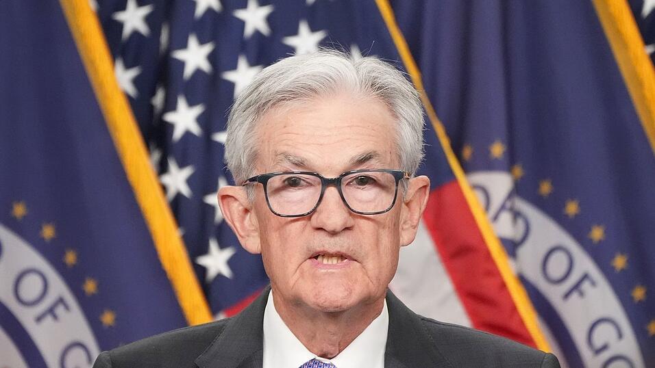 Die US-Notenbank Federal Reserve um den Vorsitzenden Jerome Powell hat erneut den Leitzins gesenkt. Die US-Notenbank Federal Reserve um den Vorsitzenden Jerome Powell hat erneut den Leitzins gesenkt.