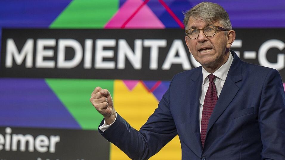 Der Kultur- und Medienstaatsminister Wolfram Weimer weist alle Vorwürfe scharf zurück.